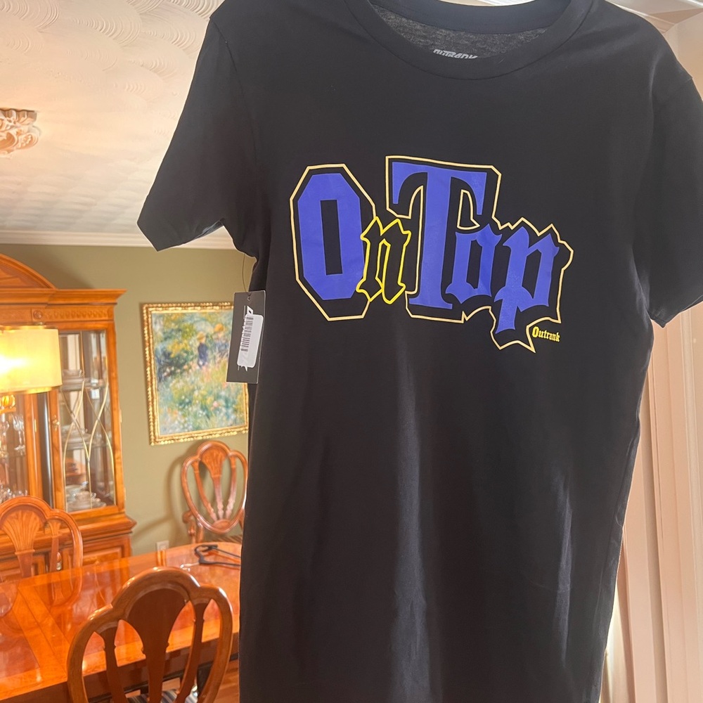 Black Short Sleeve Tee